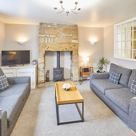 Host & Stay - Princess Place Townhouse Whitby Eksteriør billede