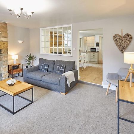 Host & Stay - Princess Place Townhouse Whitby Eksteriør billede