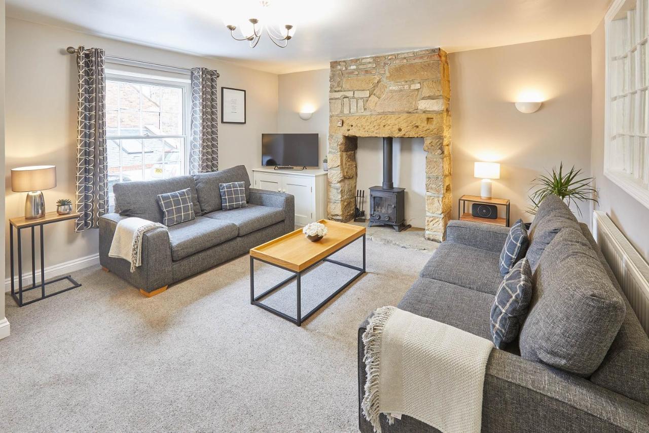 Host & Stay - Princess Place Townhouse Whitby Eksteriør billede